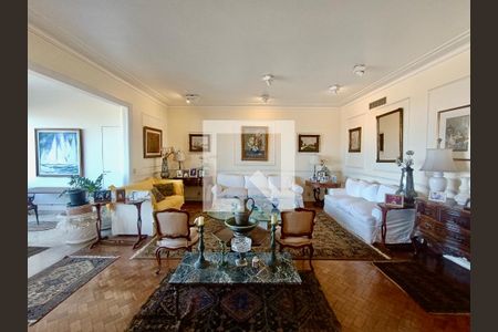 Apartamento para alugar com 353m², 4 quartos e 1 vaga Apartamento para alugar com 353m², 4 quartos e 1 vagaSala