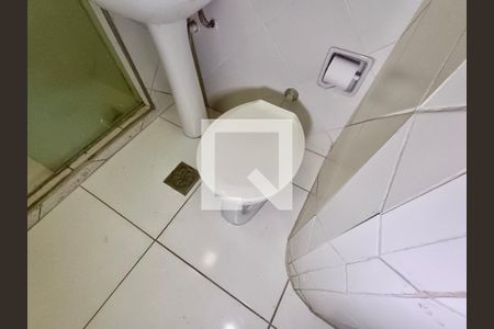 Apartamento para alugar com 353m², 4 quartos e 1 vaga Apartamento para alugar com 353m², 4 quartos e 1 vagaBanheiro serviço