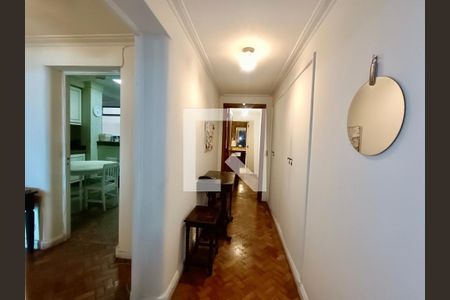 Apartamento para alugar com 353m², 4 quartos e 1 vaga Apartamento para alugar com 353m², 4 quartos e 1 vagaCorredor