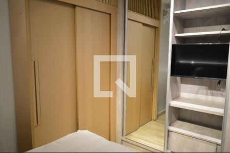 Quarto de kitnet/studio para alugar com 1 quarto, 21m² em Vila Firmiano Pinto, São Paulo