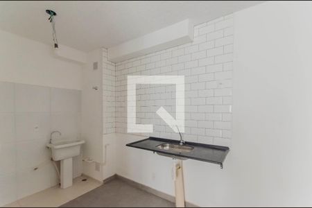 Apartamento para alugar com 37m², 2 quartos e 1 vaga Apartamento para alugar com 37m², 2 quartos e 1 vagaCozinha e Área de Serviço