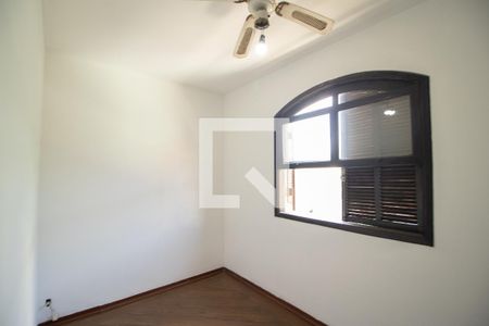 Casa à venda com 300m², 4 quartos e 8 vagasQuarto 2
