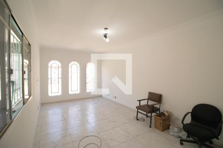 Sala de casa à venda com 4 quartos, 300m² em Vila Mazzei, São Paulo