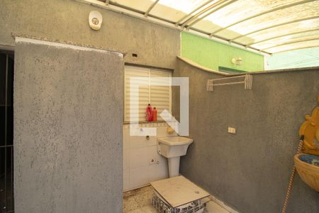 Casa à venda com 300m², 4 quartos e 8 vagasÁrea de Serviço