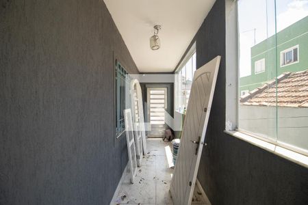 Varanda de casa à venda com 4 quartos, 300m² em Vila Mazzei, São Paulo