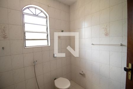 Casa à venda com 300m², 4 quartos e 8 vagasBanheiro da Suíte