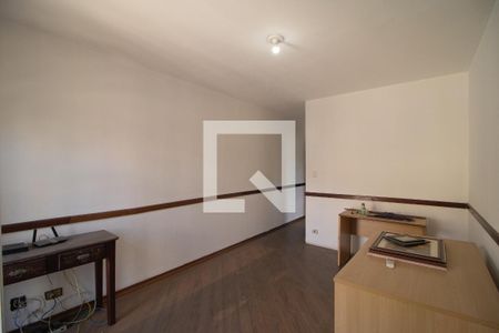 Casa à venda com 300m², 4 quartos e 8 vagasSuite