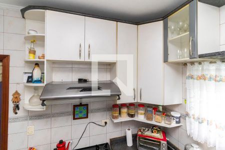 Casa à venda com 125m², 3 quartos e 2 vagas Casa à venda com 125m², 3 quartos e 2 vagasCozinha - Armários