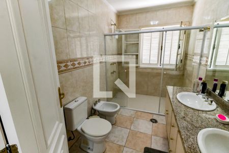 Casa à venda com 400m², 4 quartos e 4 vagas Casa à venda com 400m², 4 quartos e 4 vagasBanheiro da Suíte 3