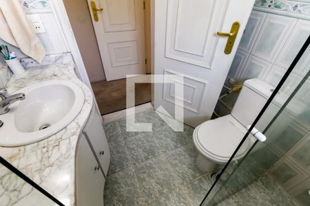 Casa à venda com 400m², 4 quartos e 4 vagas Casa à venda com 400m², 4 quartos e 4 vagasBanheiro da Suíte 2