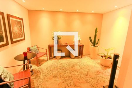 Apartamento à venda com 132m², 3 quartos e 2 vagas Apartamento à venda com 132m², 3 quartos e 2 vagasHall