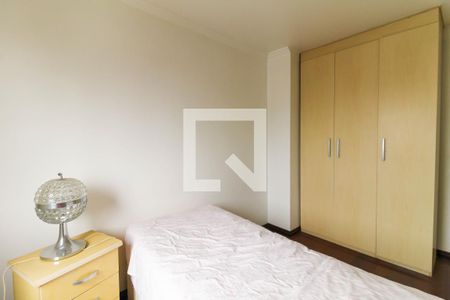 Apartamento à venda com 132m², 3 quartos e 2 vagas Apartamento à venda com 132m², 3 quartos e 2 vagasQuarto 2