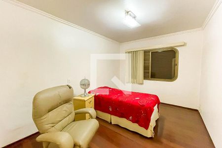 Apartamento à venda com 132m², 3 quartos e 2 vagas Apartamento à venda com 132m², 3 quartos e 2 vagasSuíte