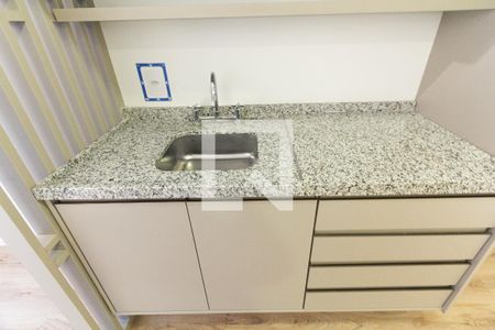 Sala/Cozinha de apartamento para alugar com 1 quarto, 32m² em Indianópolis, São Paulo