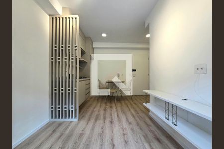 Sala/Cozinha de apartamento para alugar com 1 quarto, 32m² em Indianópolis, São Paulo