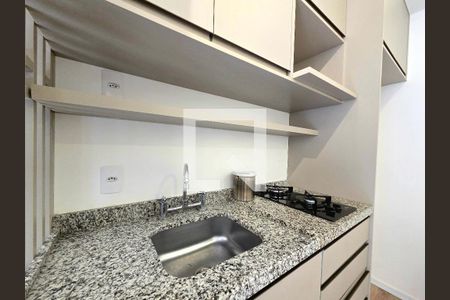 Sala/Cozinha de apartamento para alugar com 1 quarto, 32m² em Indianópolis, São Paulo