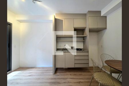 Sala/Cozinha de apartamento para alugar com 1 quarto, 32m² em Indianópolis, São Paulo