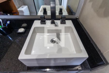 Apartamento à venda com 78m², 3 quartos e 2 vagas Apartamento à venda com 78m², 3 quartos e 2 vagasBanheiro/Quarto 1