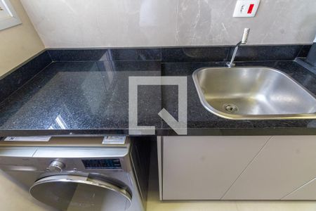 Apartamento à venda com 78m², 3 quartos e 2 vagas Apartamento à venda com 78m², 3 quartos e 2 vagasLavanderia