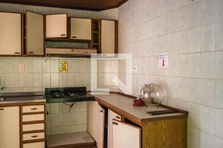 Casa para alugar com 288m², 5 quartos e 2 vagasCozinha 1