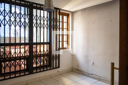 Casa para alugar com 288m², 5 quartos e 2 vagasQuarto 1