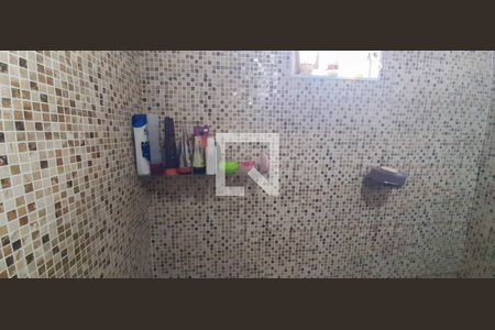 Casa à venda com 118m², 3 quartos e 4 vagas Casa à venda com 118m², 3 quartos e 4 vagasBanheiro