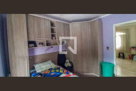 Casa à venda com 118m², 3 quartos e 4 vagas Casa à venda com 118m², 3 quartos e 4 vagasQuarto 2