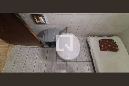 Casa à venda com 118m², 3 quartos e 4 vagas Casa à venda com 118m², 3 quartos e 4 vagasBanheiro 2