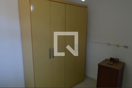 Apartamento à venda com 58m², 2 quartos e 2 vagasQuarto 2