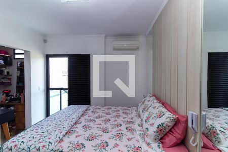 Casa à venda com 190m², 3 quartos e 4 vagasQuarto 3 - Suíte