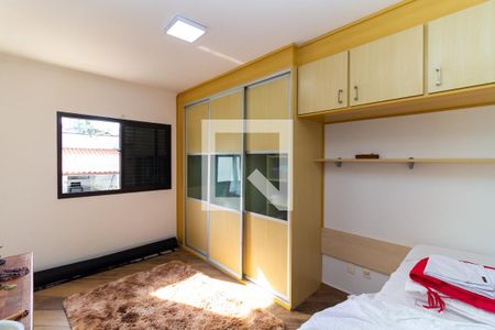 Casa à venda com 190m², 3 quartos e 4 vagasQuarto 2