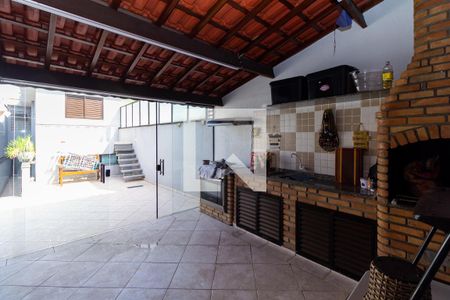 Casa à venda com 190m², 3 quartos e 4 vagasEspaço Gourmet