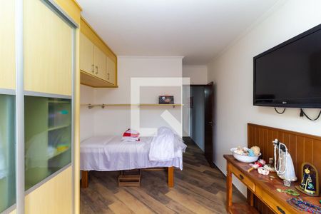 Casa à venda com 190m², 3 quartos e 4 vagasQuarto 2