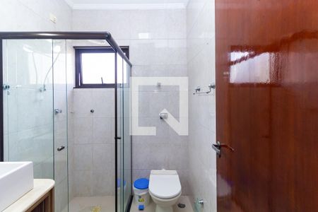 Casa à venda com 190m², 3 quartos e 4 vagasBanheiro 2