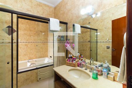 Casa à venda com 190m², 3 quartos e 4 vagasBanheiro da Suíte