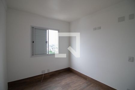 Quarto 1 de apartamento para alugar com 2 quartos, 65m² em Parque Novo Mundo, São Paulo