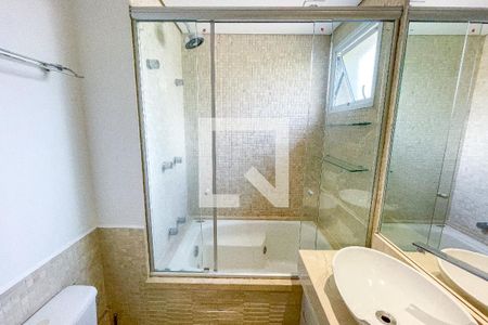 Apartamento à venda com 120m², 3 quartos e 2 vagasBanheiro da Suíte