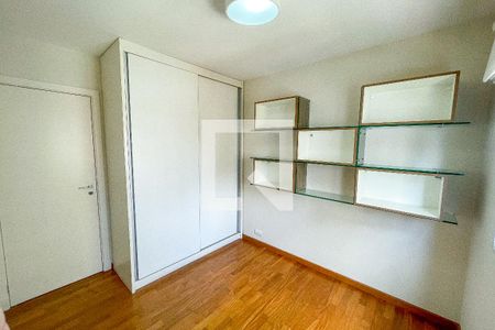Apartamento à venda com 120m², 3 quartos e 2 vagasQuarto 1