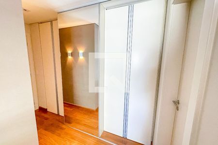 Apartamento à venda com 120m², 3 quartos e 2 vagasCloset Suíte