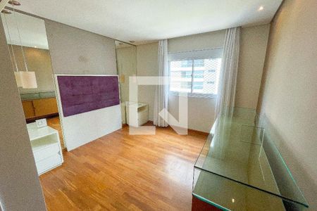 Apartamento à venda com 120m², 3 quartos e 2 vagasSuíte