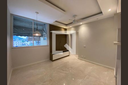 Sala de apartamento à venda com 2 quartos, 56m² em Pilares, Rio de Janeiro