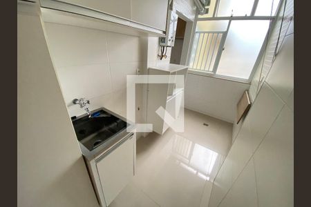 Apartamento à venda com 56m², 2 quartos e 1 vagaÁrea de Serviço