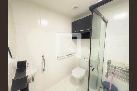 Studio para alugar com 18m², 1 quarto e sem vaga Studio para alugar com 18m², 1 quarto e sem vagaBanheiro