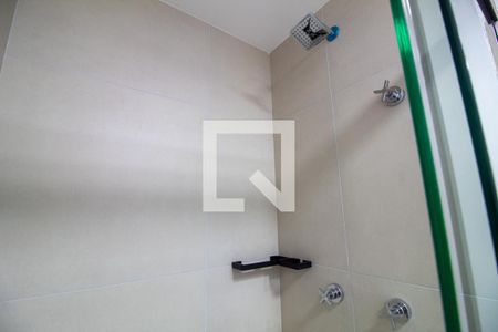 Banheiro de kitnet/studio à venda com 1 quarto, 27m² em Jardim das Acácias, São Paulo