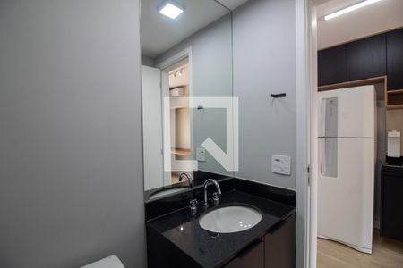 Banheiro de kitnet/studio à venda com 1 quarto, 27m² em Jardim das Acácias, São Paulo