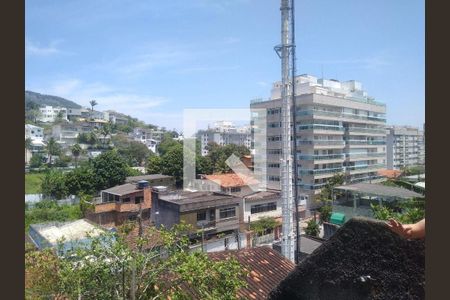 Casa à venda com 367m², 4 quartos e 1 vaga
