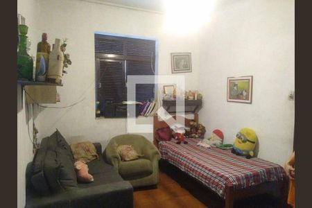 Casa à venda com 367m², 4 quartos e 1 vaga