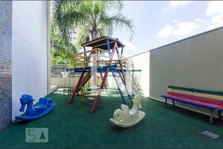 Apartamento à venda com 123m², 3 quartos e 2 vagas Apartamento à venda com 123m², 3 quartos e 2 vagasÁrea comum - Playground