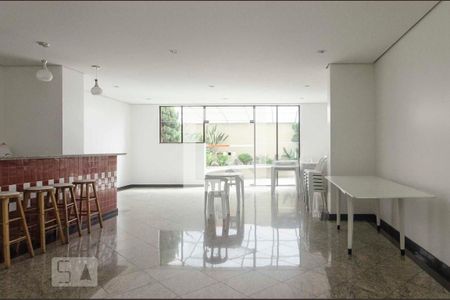 Apartamento à venda com 123m², 3 quartos e 2 vagas Apartamento à venda com 123m², 3 quartos e 2 vagasÁrea comum - Salão de festas
