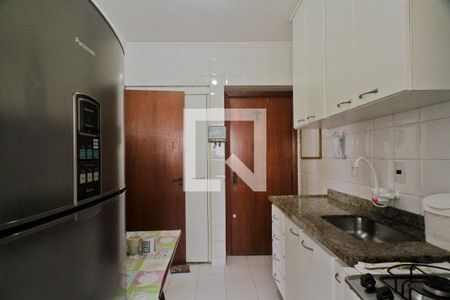 Apartamento à venda com 123m², 3 quartos e 2 vagas Apartamento à venda com 123m², 3 quartos e 2 vagasCozinha
